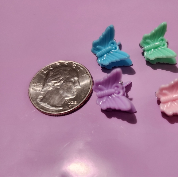 12 Piece Hair Clips - Butterfly - Picture 4 of 4